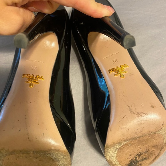 Prada heels size 38 - Picture 5 of 5